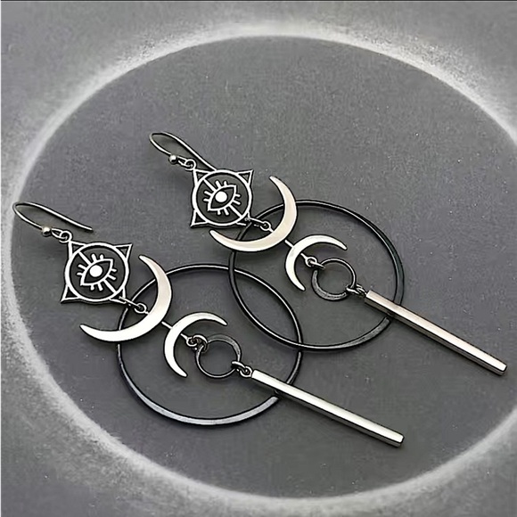 Silver Exaggerated Evil Eye Vintage Moon Punk Statement Geometric Earrings - Picture 4 of 9